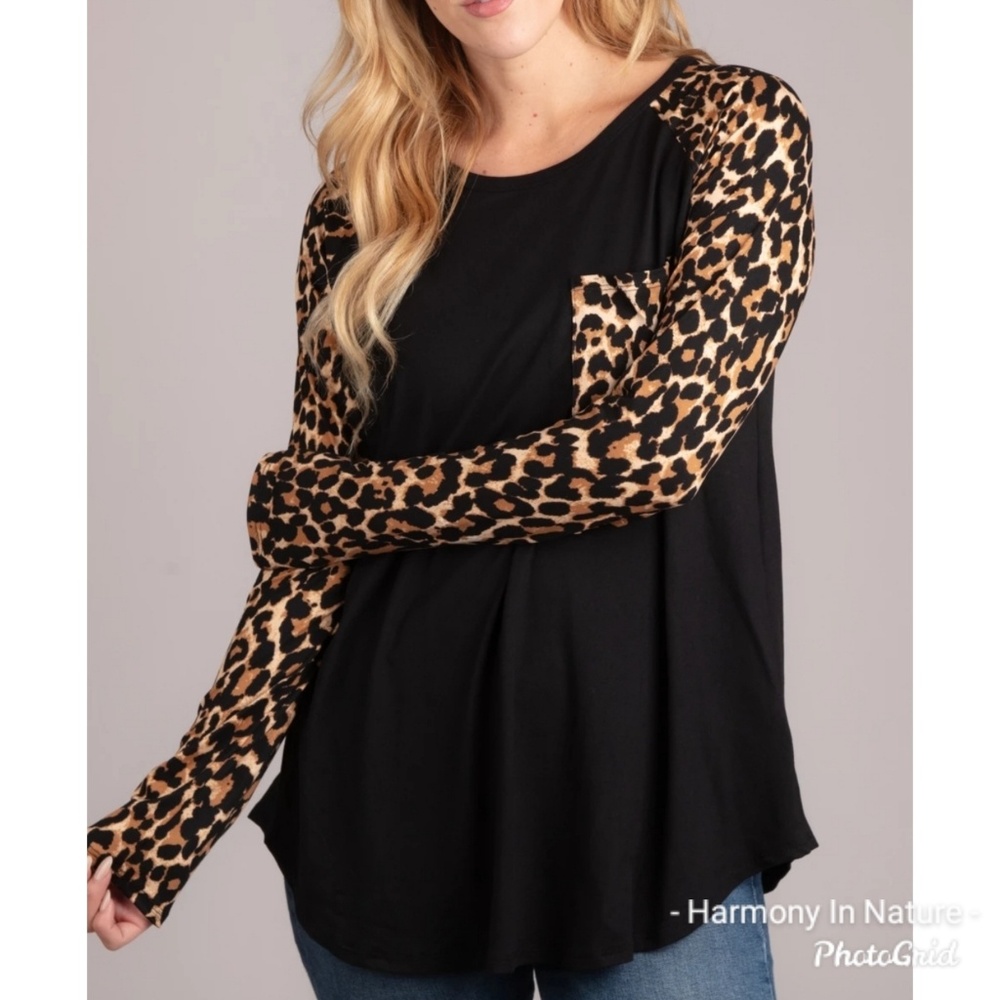 LAST Soft Leopard Print Pocket Top - Picture 3 of 7